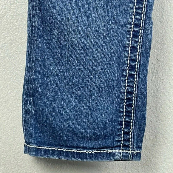 Miss Me Jeans Women's Sz 26 Boyfriend Capri Distressed Medium Wash Denim Blue - Picture 9 of 10